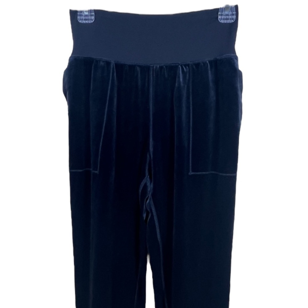 Athleta Salutation Velvet Jogger Pant Black - Picture 6 of 9
